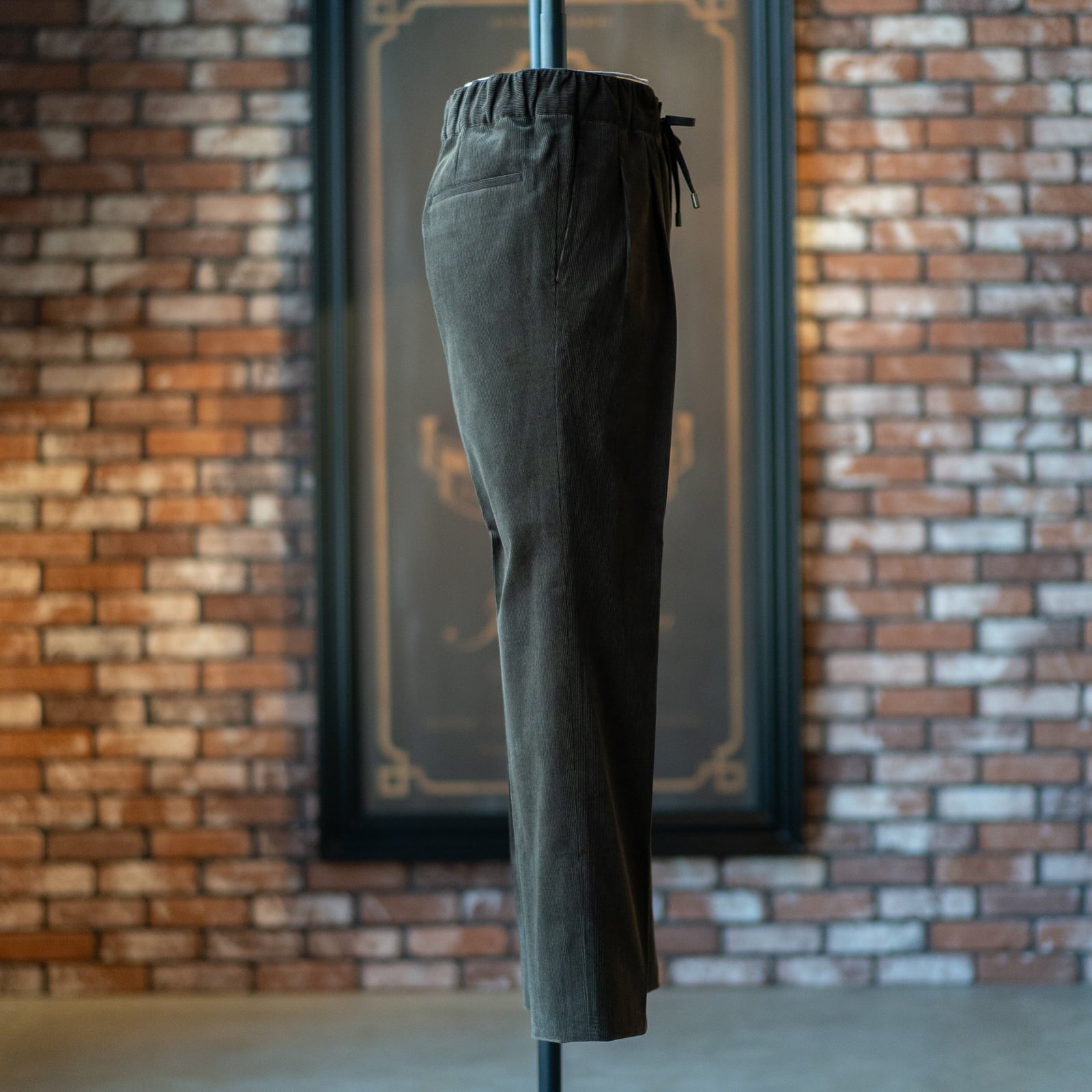 IGT DARK BROWN CORDUROY STRAIGHT EASY TROUSERS | IGTA2025-014