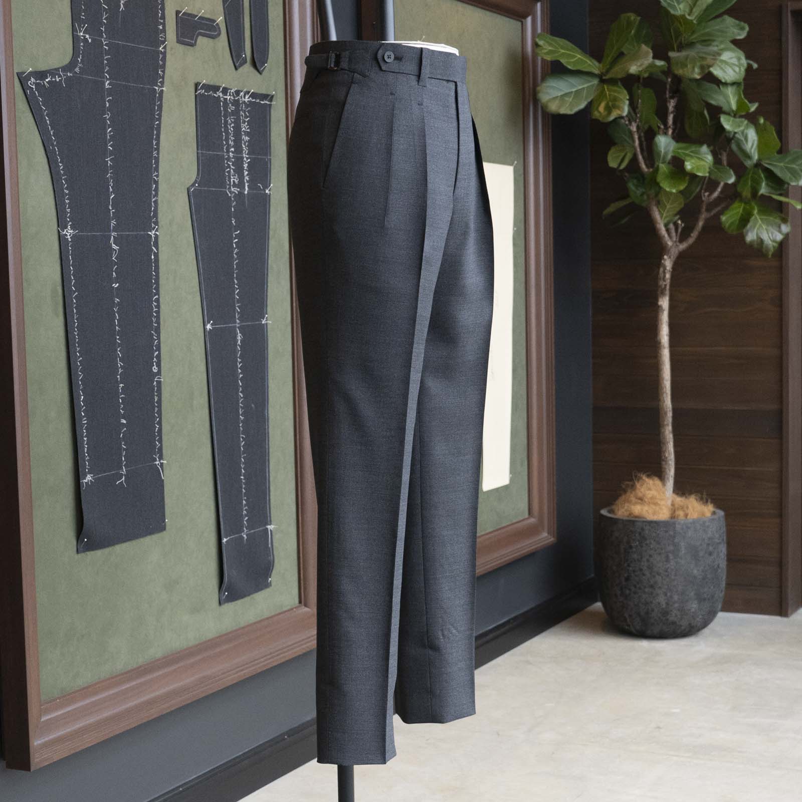 IGT 2PLY HI-TWISTED WOOL TROUSERS | IGTA2025-003 – 五十嵐